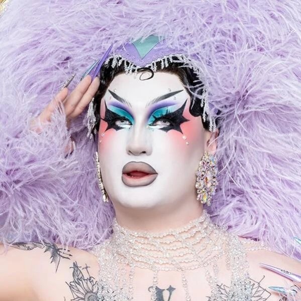 VanGothCDR6CastMug