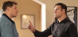 8x09 Sob Stories