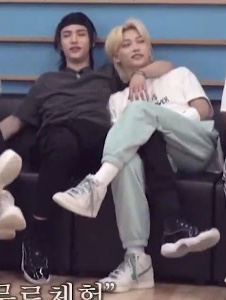 clingy hf at idol human theater