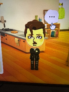 Lin (Tiene bigote y muchas lesbianas detrás)