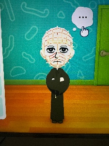 Pinhead (Cenobita sadomasoquista q le encanta los cubos rubik)