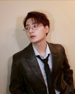 Krist Perawat