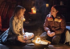 Alice (Beth Kane)/Mouse (Jonathan Cartwright)