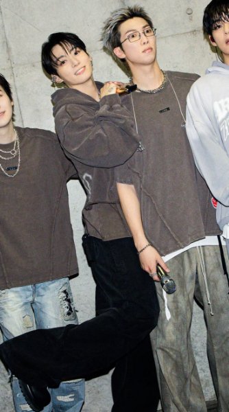 Rappers girlfriend tour era