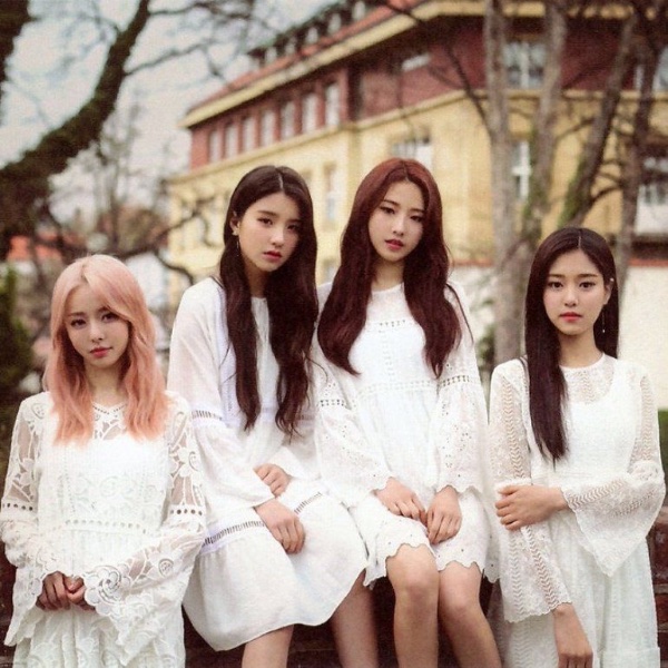LOONA 1/3