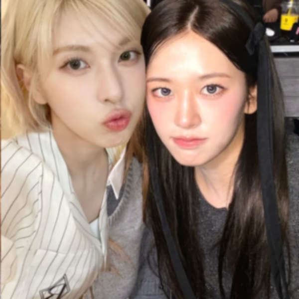 doyeon and sunny