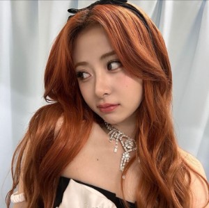 Yunjin - Le sserafim