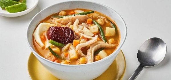 Caldo tlalpeño