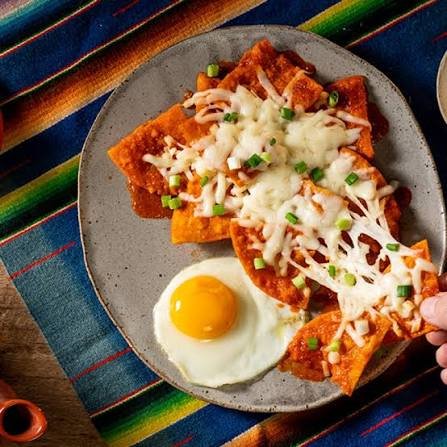 Chilaquiles rojos