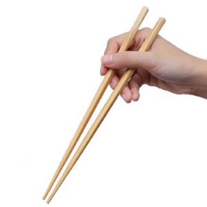 Cầm đũa