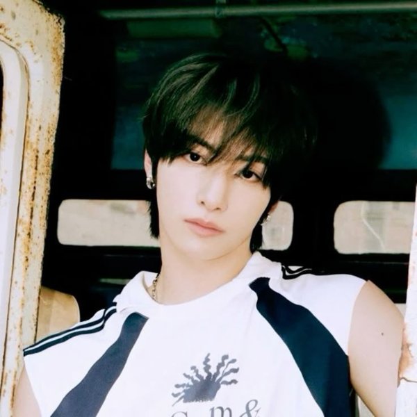 yu (nexz)