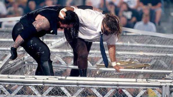 Mankind vs. The Undertaker / WWF King Of The Ring 1998