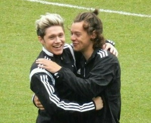 narry (niall & harry)