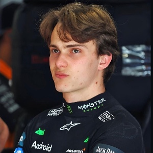 oscar piastri