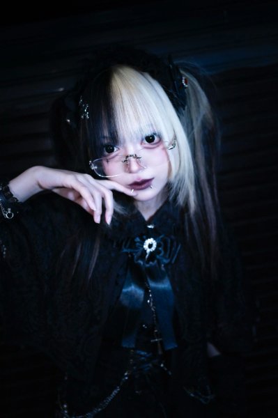 Xixia AKIRA-KURO