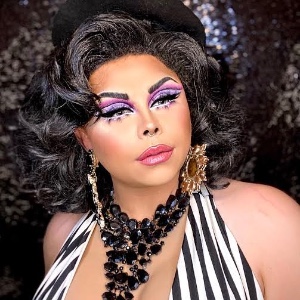 Kalorie Karbdashian Williams (S10)