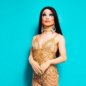 Yuhua Hamasaki (S10)