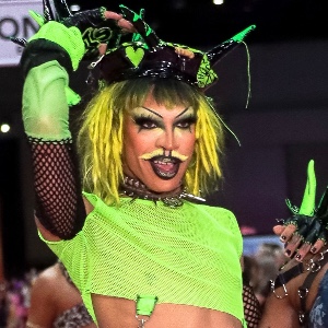 Yvie Oddly (S11)