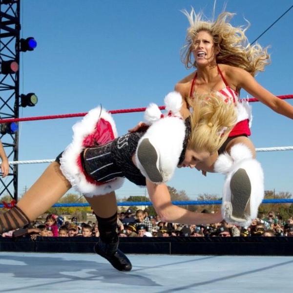 K2 - Kelly Kelly