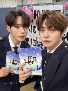 Lee Leo/ Kim Junseo