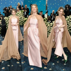 maya hawke