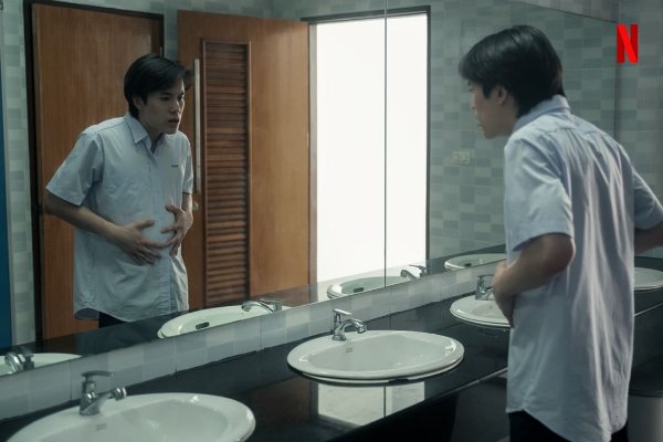 S2 E1 - Pregnant