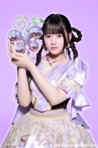 逢里みう
