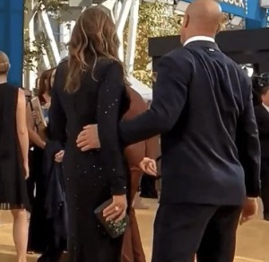 2022 emmys hand placements mmmm ya