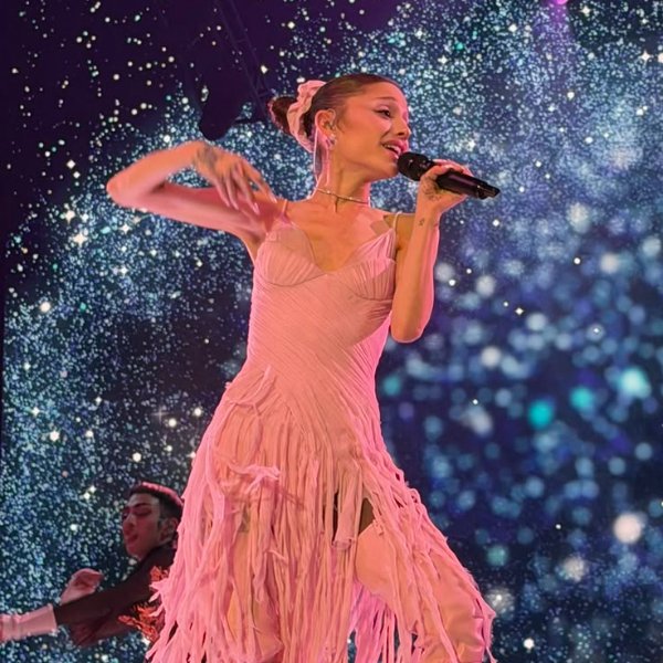Act 2 / Pink Dress