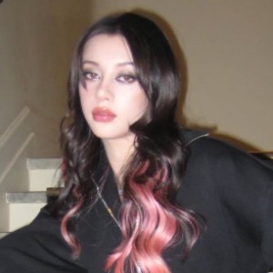 black hair with pink ends