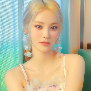 jinsoul (loona/artms)