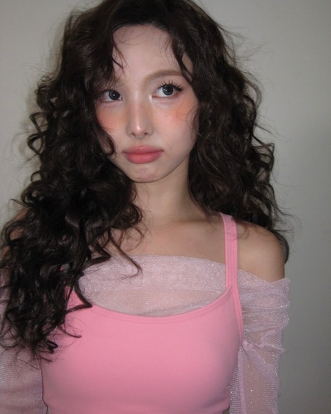 nayeon - twice