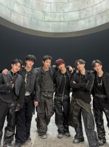 EXO