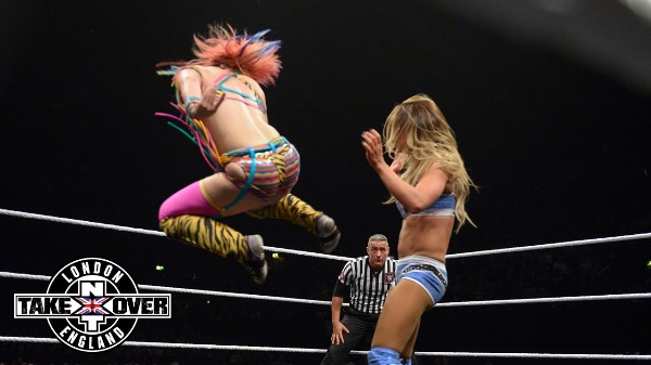 Asuka vs Emma (London)