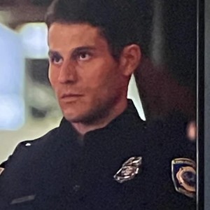 2x09 - "Hen Begins"