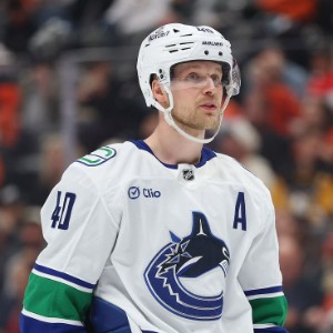 elias pettersson (#40)