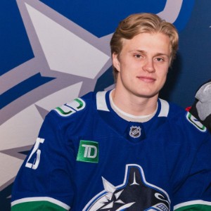 elias pettersson (d-petey)