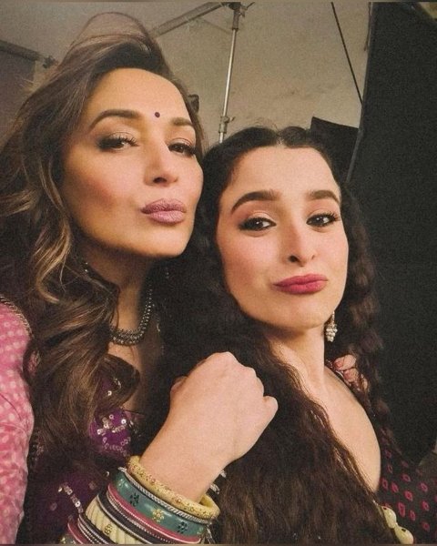 Pallavi x Kanchan