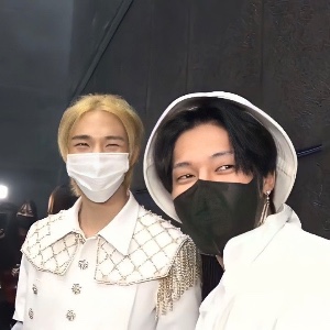 wooyoung x hyunjin