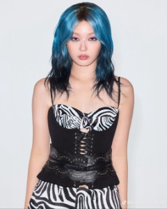 Yoonchae V4