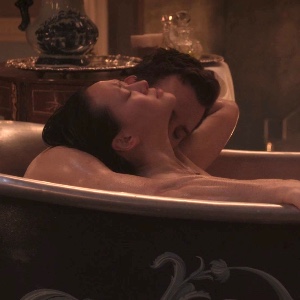 Bath neck kiss #2