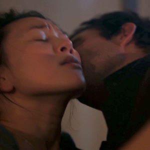Stairwell face kissing