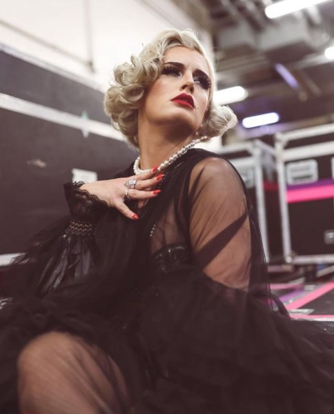 Timeless Toni