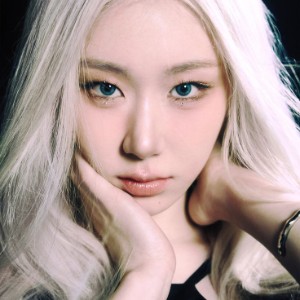 chaeryeong (itzy)