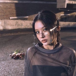sullyoon (nmixx)