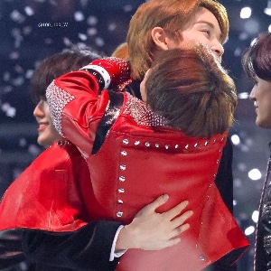 HM: 2chan (sungchan & haechan)