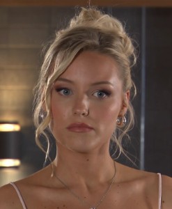 Leah Barnes