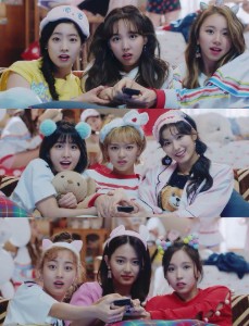 TWICE - What Is Love