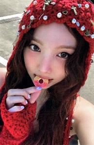 candy nayeon