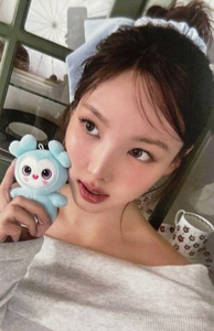 laburi nayeon